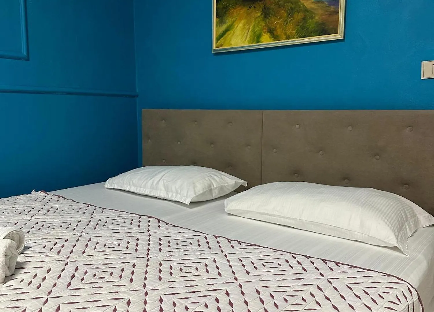 Cozy Central Studio With Terrace Tirana Albánia